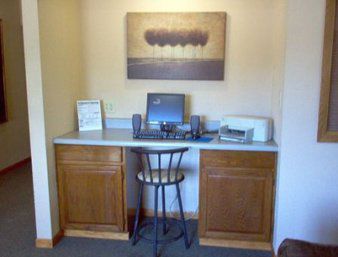 Super 8 By Wyndham Clive Ia Motel Facilities photo